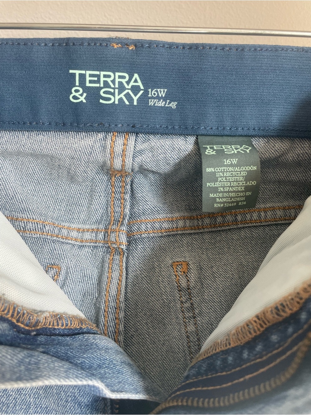 Terra & Sky Light Blue Wide-Leg Jeans - Picture 3 of 6